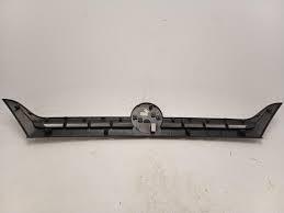 Front Upper Radiator Grille Original SsangYong XLV