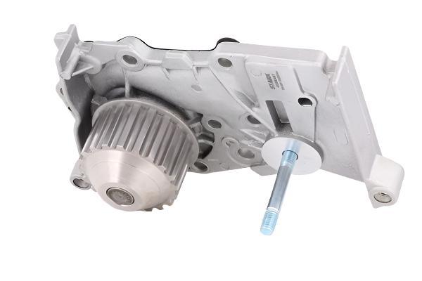 Water Pump For Nissan - Renault