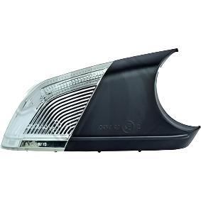 compare product Right Side Wing Mirror Indicator Skoda A5 - VW Polo