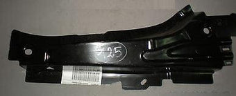 compare product Front Right Finder Reinforcement Original Peugeot 508