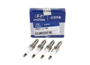 GENUINE Spark Plug Set Platinum