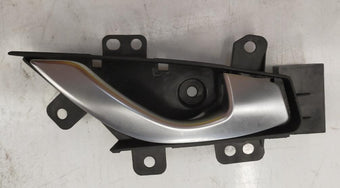 compare product Right Front Door Inner Opening Handle Assembly Original For Jetour X95