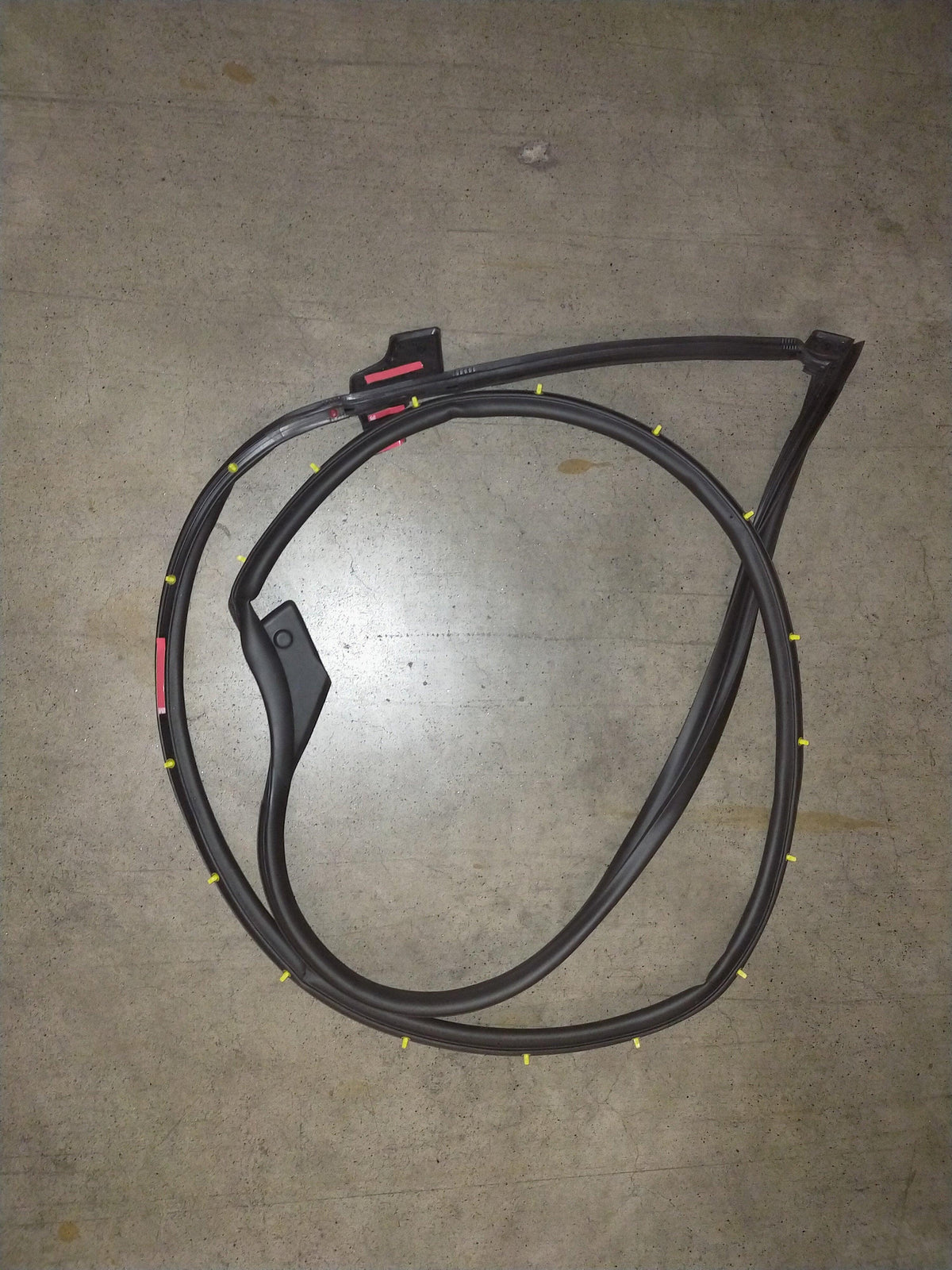 Rubber Dyer Front Right Door Original For Jetour X95